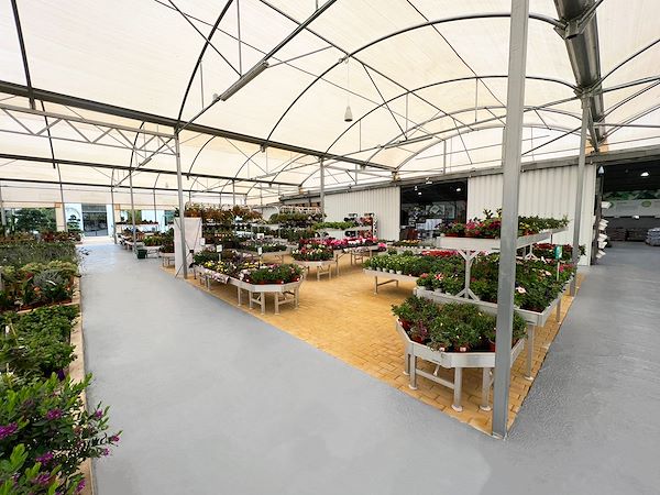 Ala30 renueva la sombra con los conceptos de expositionde Orlandelli