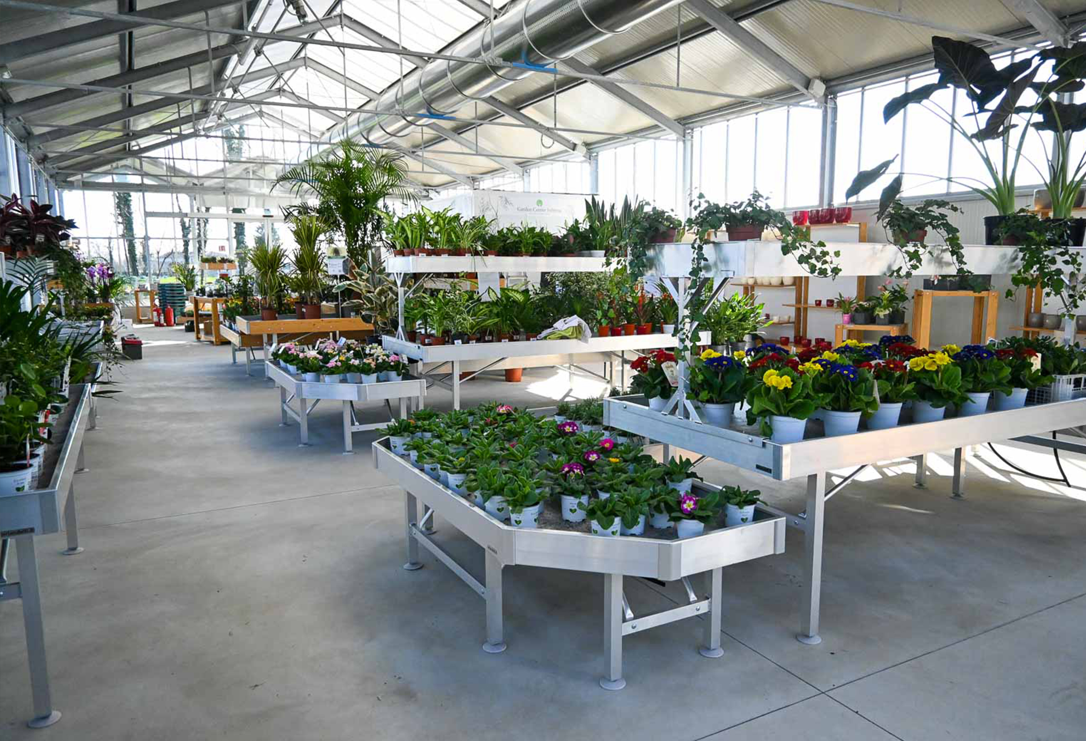 Furnishing solutions for garden centers