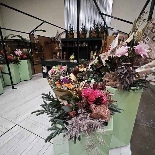 Organizzazione Orlandelli presenta il nuovo concept d'arredo per l'area confezionamento di piante e fiori