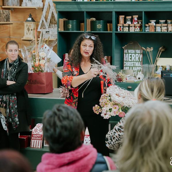 Organizzazione Orlandelli presenta un nuevo concepto de mobiliario para el área de empaquetado de plantas y flores
