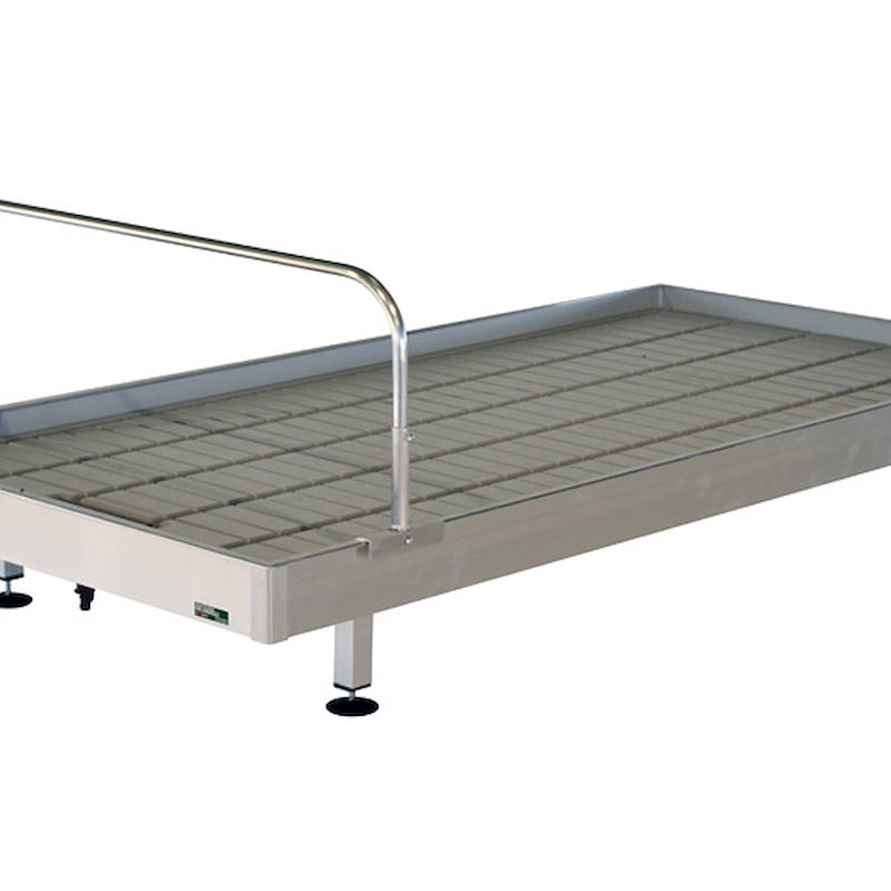 Anticapsizing aluminum separator