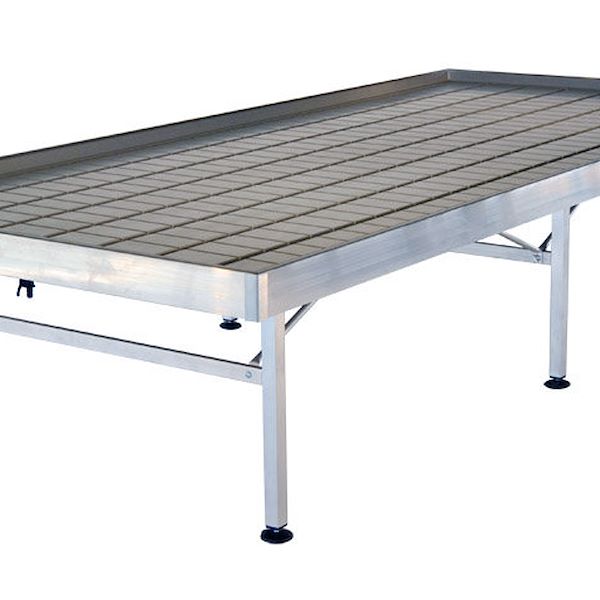 Ready-to-assemble fixed water tables in aluminum