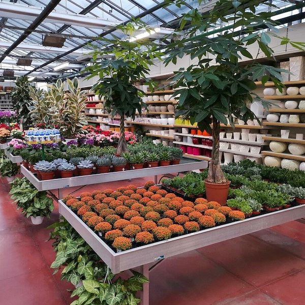 Mesa expositora fija de aluminio para montar