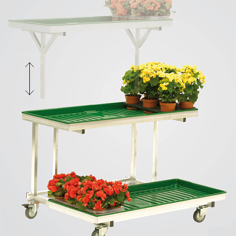 Einzelner  Wandverkaufsstand mit 3 Wasserwannen