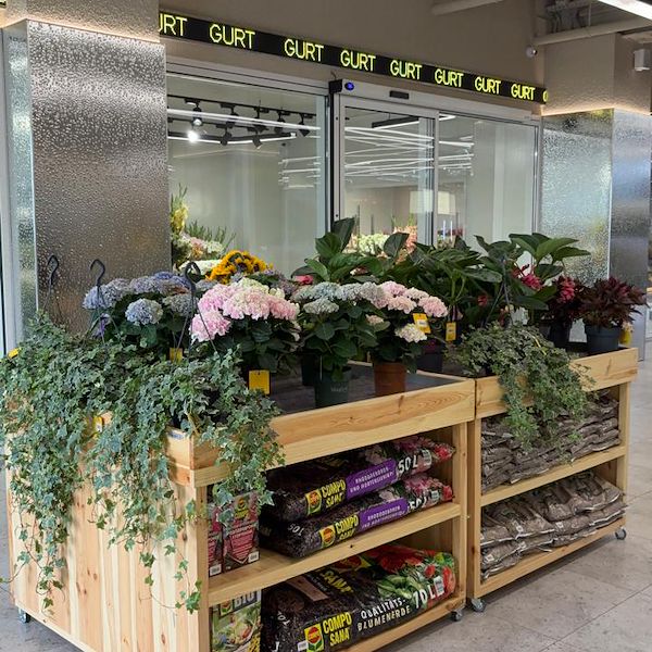 Gurt Flora elige el mobiliario de Orlandelli para su imponente tienda de Kyiv