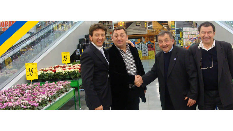 INAUGURADO EN KIEV EL CENTRO MÁS GRANDE DE BRICOLAGE DEL MUNDO