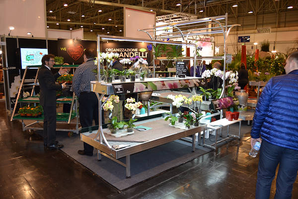 Pallet expositores con luces led