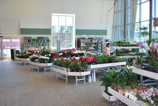 Neueröffnung der Garden Center Petitti
