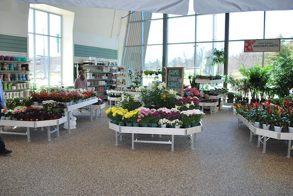 Neueröffnung der Garden Center Petitti