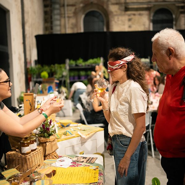 Orlandelli y Piantala: El mobiliario para vivir la jungla en la ciudad