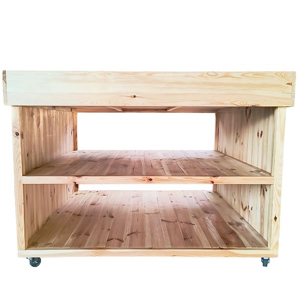 Podio de madera
