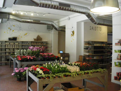 Senape pépinière urbaine, le monde du vert dans le centre de Bologne