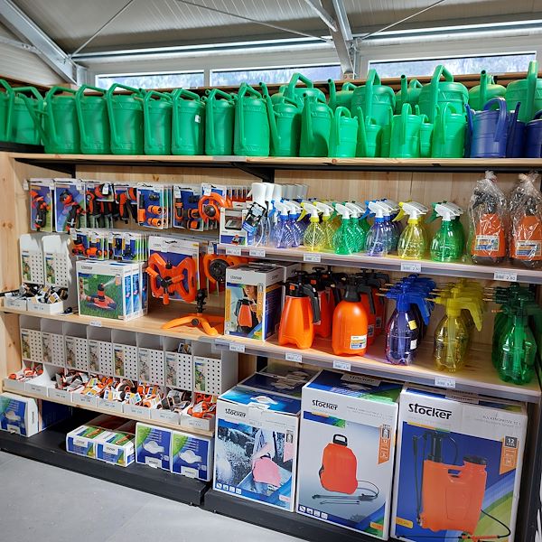 La Inauguración - El Centro de Jardinería Il Tulipano