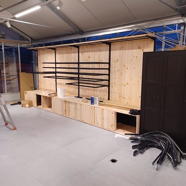 La Asamblea - El Centro de Jardinería Il Tulipano