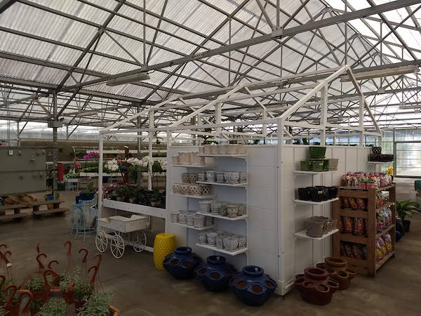 Turner Garden renoviert sein Gartencenter, um den Umsatz zu steigern